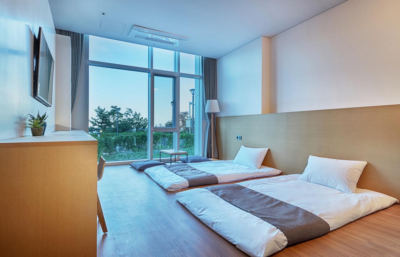 Naksan Beach Hotel Янъян Экстерьер фото