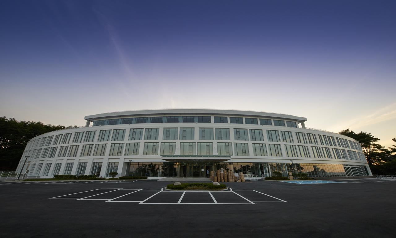 Naksan Beach Hotel Янъян Экстерьер фото